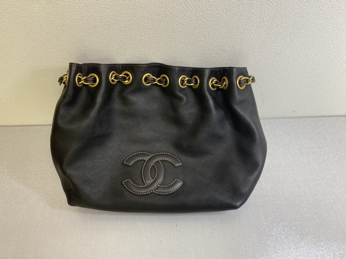 シャネルのバッグはどんなご状態でも拝見させてください！