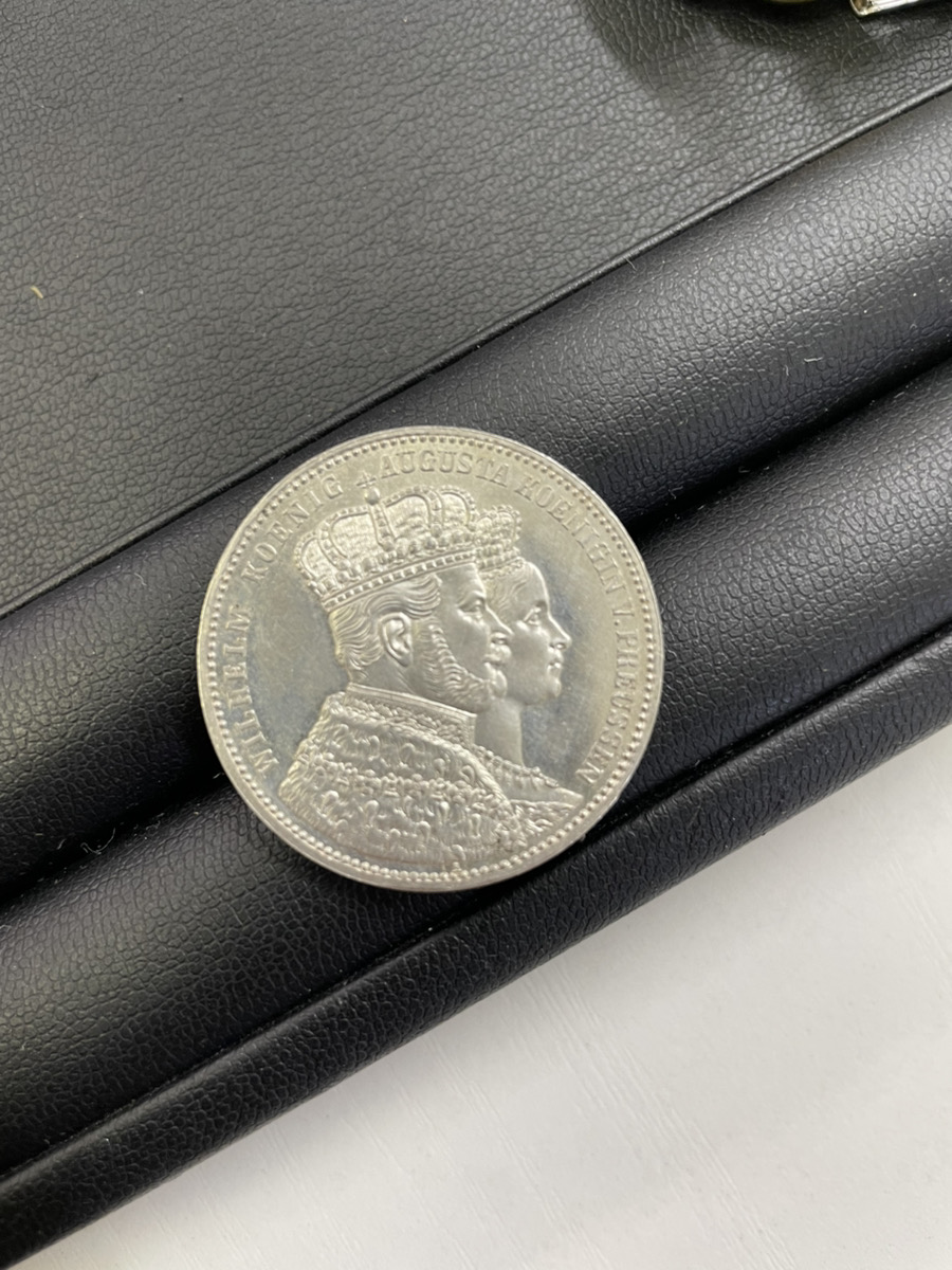 メダルやコインも１点から査定させて頂きます！