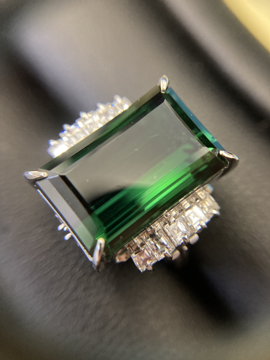 色石のジュエリーもお任せください(^^♪