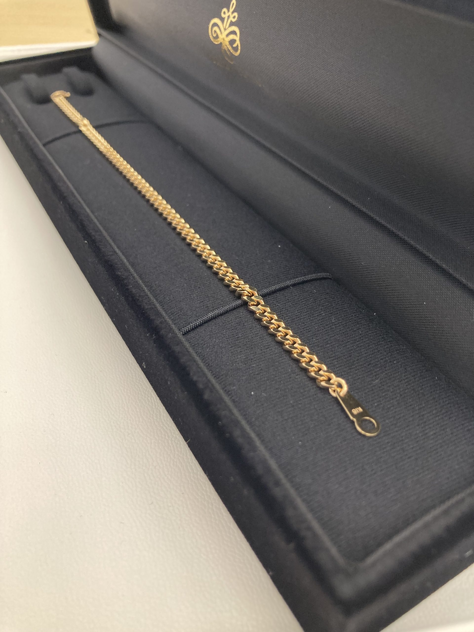 金製ブレスレットをお買取させて頂きました♪