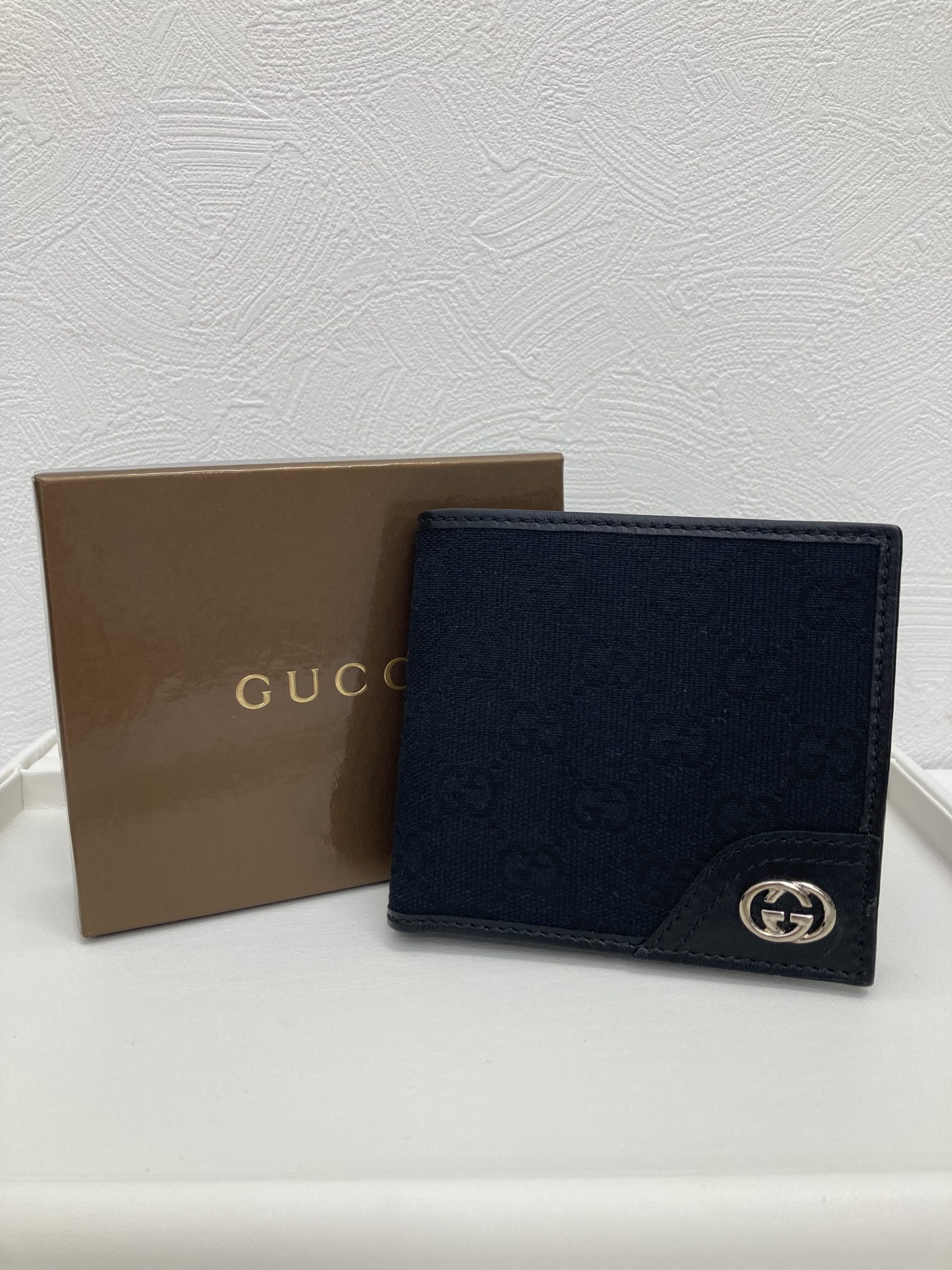 グッチGGキャンバス2つ折り財布をお買取させて頂きました♪