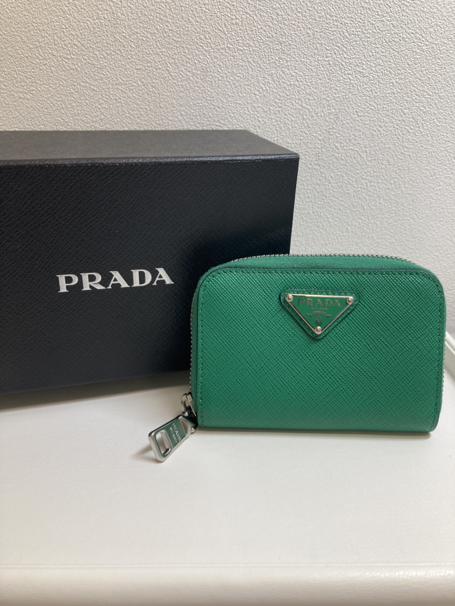 プラダミニ財布をお買取させて頂きました♪