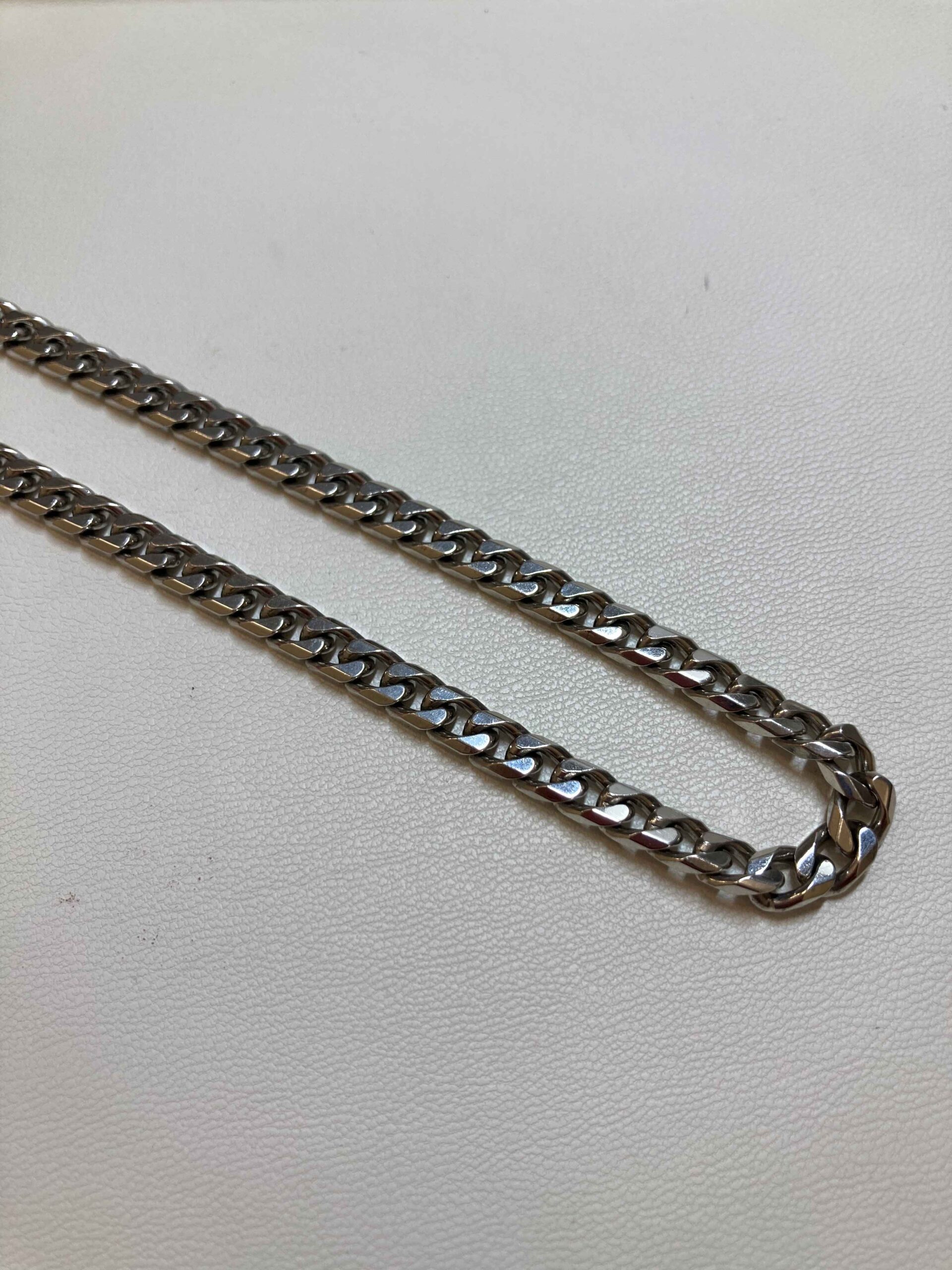 プラチナの喜平をお譲り頂きました♪