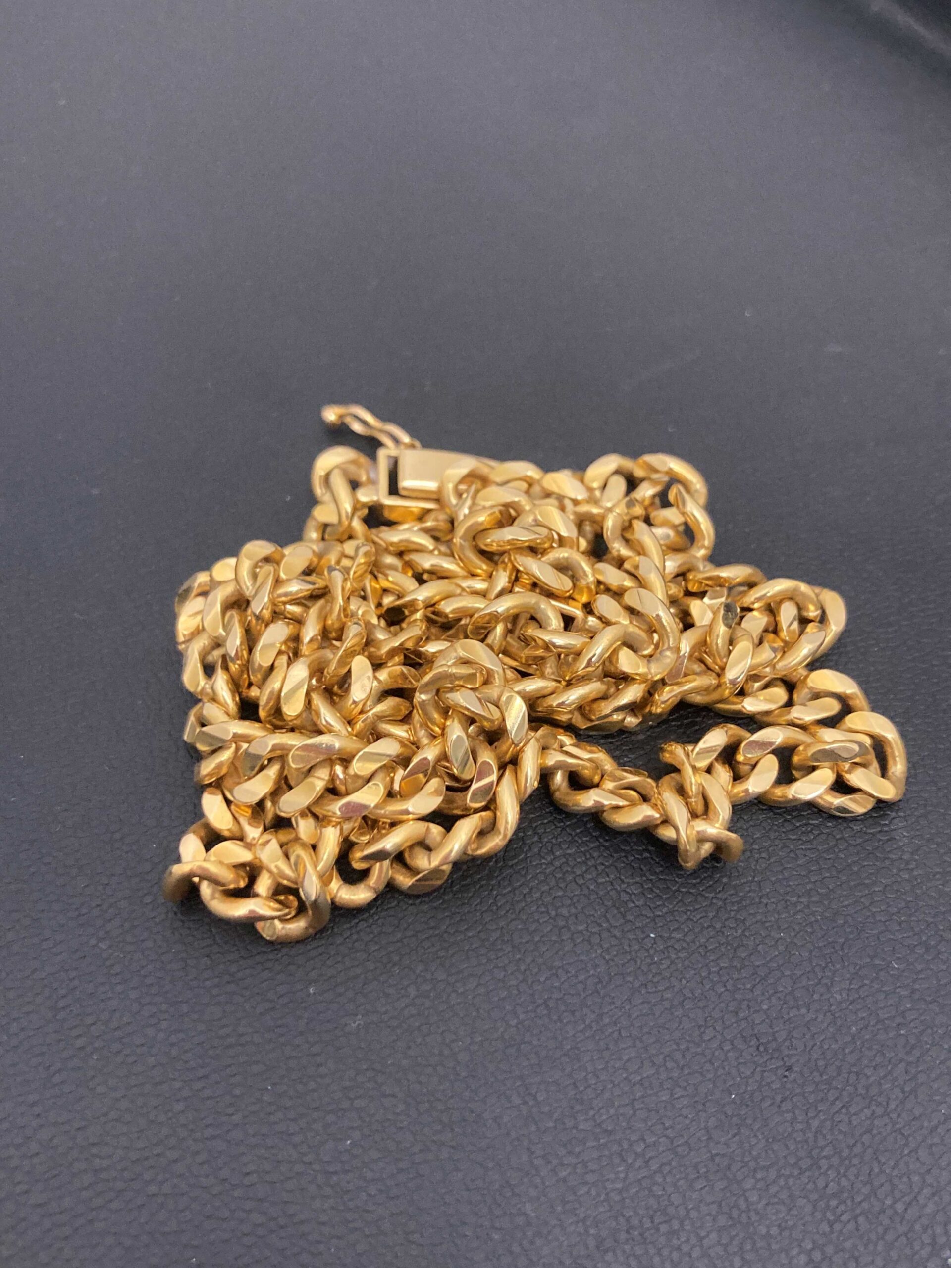 K18喜平ブレスレットをで お買取させて頂きました♪